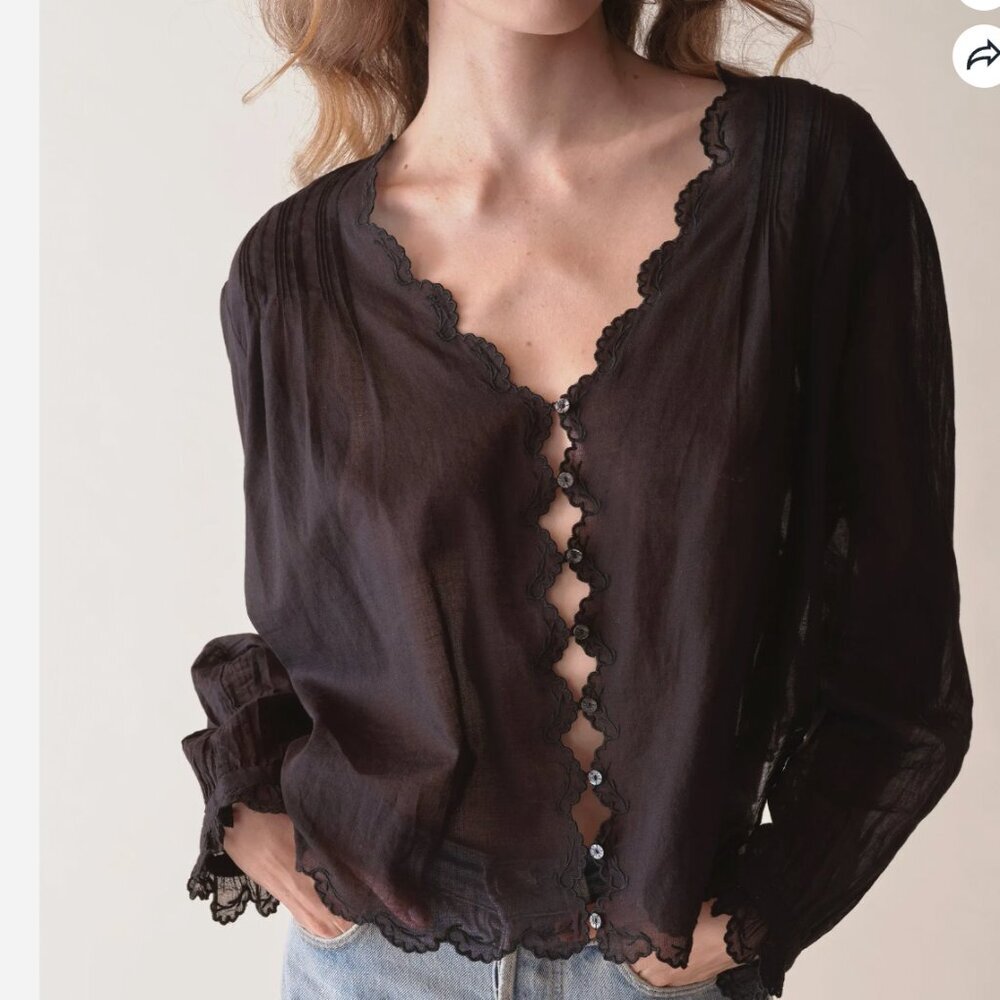 Doen Black Sheer Scalloped Button-Front Blouse - Picture 2 of 16